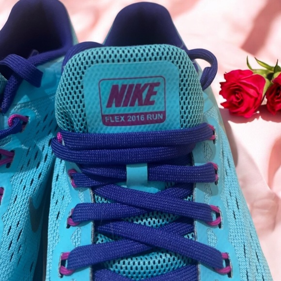 NIKE 2016 FLEX RUN - NEW - Picture 2 of 4